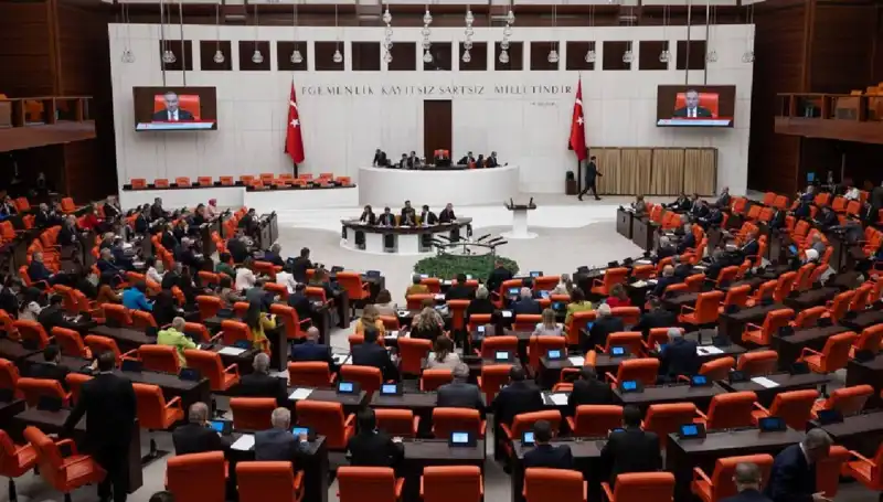 10'uncu Yargı Paketi Meclis'ten Geçti: Değişiklikler Neler Getiriyor?