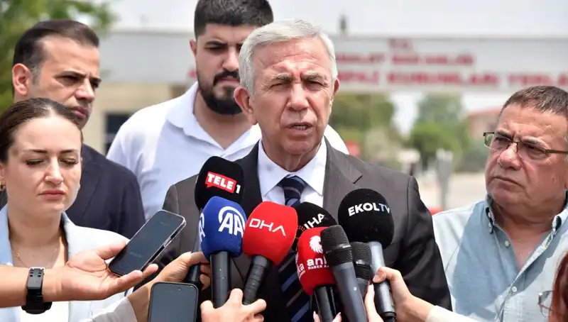 Mansur Yavaş, Muhittin Böcek’e Sıcak Bir Ziyaret Gerçekleştirdi!