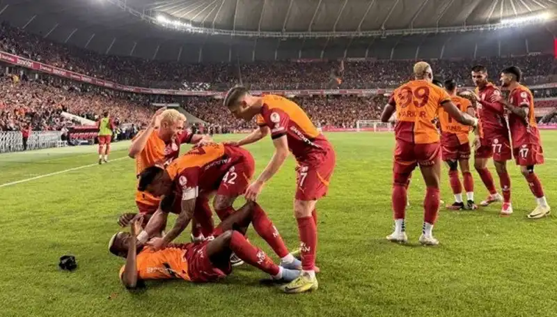 Kıran Kırana Pazarlık: 3 Haziran 2025 Spor Manşetlerinde Neler Yaşandı?