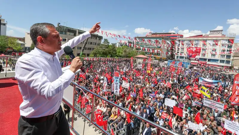 Özgür Özel: Örgütün Silah Bırakmasını Destekliyoruz, Barış İçin Adımlar Atılmalı