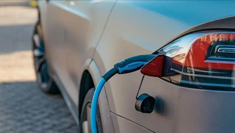 Elektrikli Araç Alımında Düşüş! Tüketici Tercihleri Neden Değişiyor?