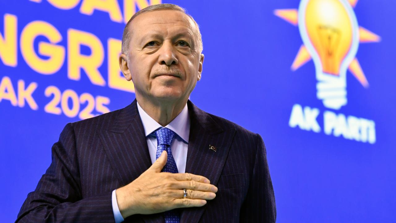 Cumhurbaşkanı Erdoğan'ın AK Parti 8. Olağan Büyük Kongresi Yarın Yapılacak