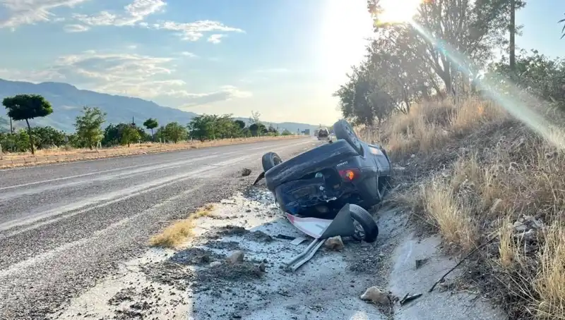 Adıyaman'da Otomobil Takla Attı: Yangın ve Yaralılar!
