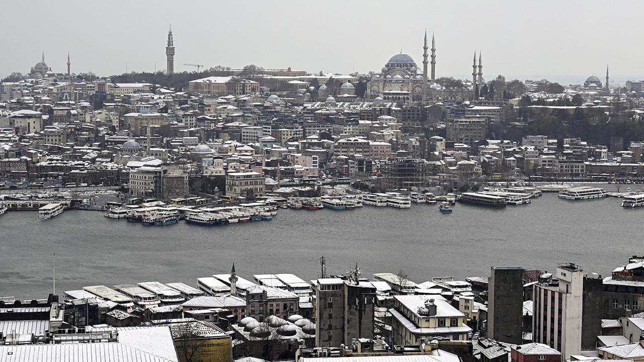 İstanbul Kar Altında!