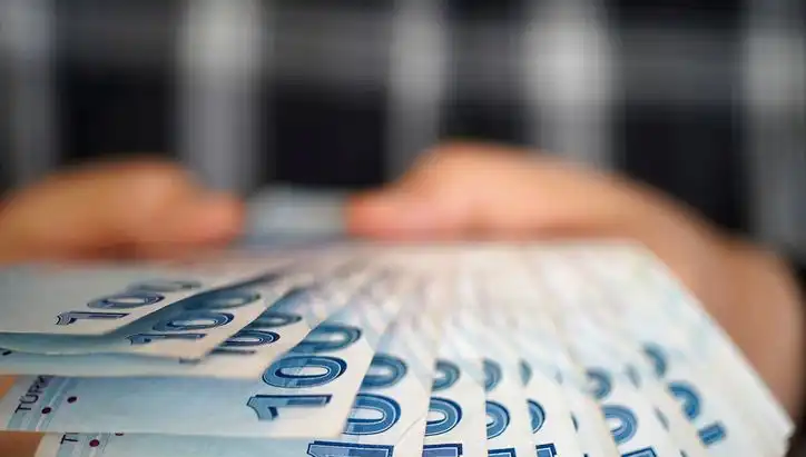 2025’te Emekli Promosyonları: Bankalar Ne Kadar Ödeme Yapacak?