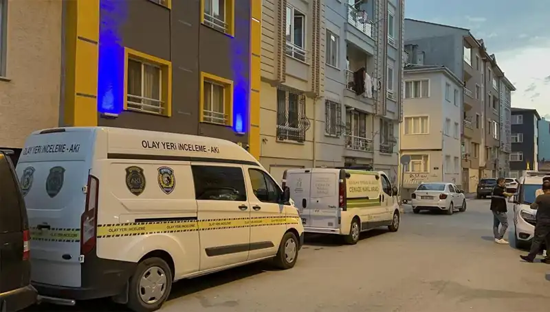 Apartman Merdiveninde Gizemli Bir Ölüm: Ayrıntılar Ortaya Çıkıyor