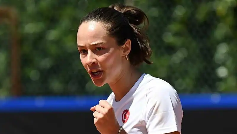 Genç Tennisçi Zeynep Sönmez, Final Turunda Büyük Başarıya İmza Attı!