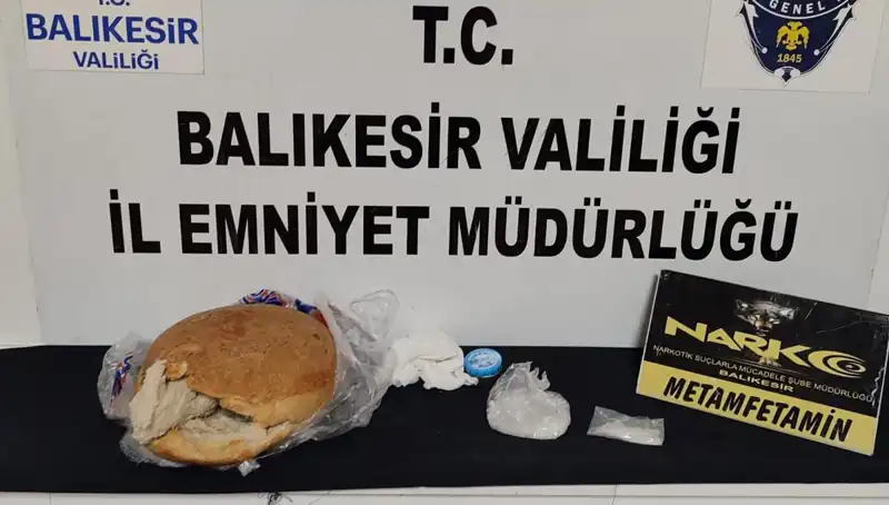 Ekmeğin İçine Gizlenmiş Uyuşturucu ile Yakalananlar Tutuklandı