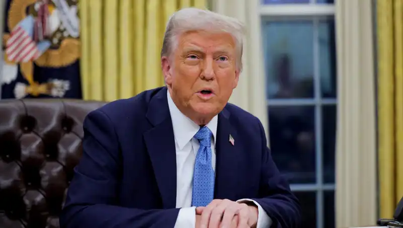 Trump’tan Uyarı: İran’dan Petrol Alan Ülkelere Cezalar Geliyor!
