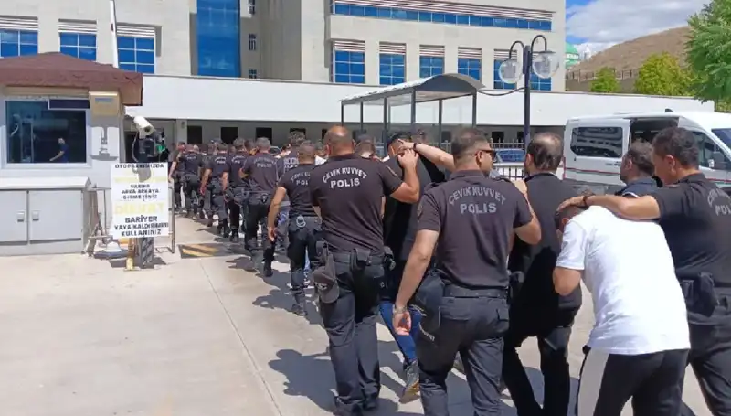 Milyonlarca Lira Haraç Alan Çeteye Dev Operasyon: Ankara'da Şok Gelişmeler