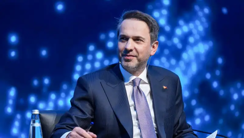 Bakan Bayraktar'dan Karadeniz'de Yeni Müjdeler: Ay İçinde Beklenen Açıklama!