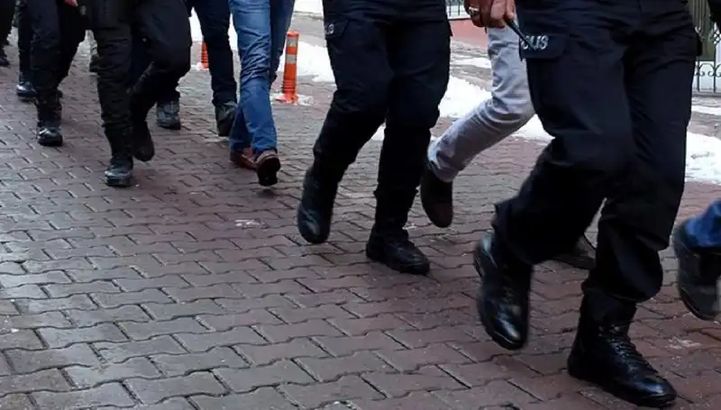 MİT ve Emniyetten FETÖ'ye Şok Operasyon: Gözaltında Çok Sayıda Şüpheli
