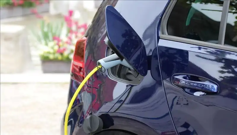 Tesla'yı Geride Bırakan Elektrikli Araç: 1500 Kilometre Menzile Sahip
