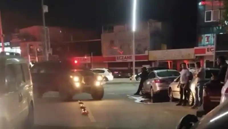 Kardeş Kavgaları: Annesini Yaralayan Kardeşini Öldüren Genç, Gözaltına Alındı