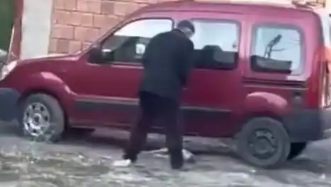 Sokak Ortasında Yaşanan Şok Edici Köpek Şiddeti Olayı Türkiye'yi Sarsıyor