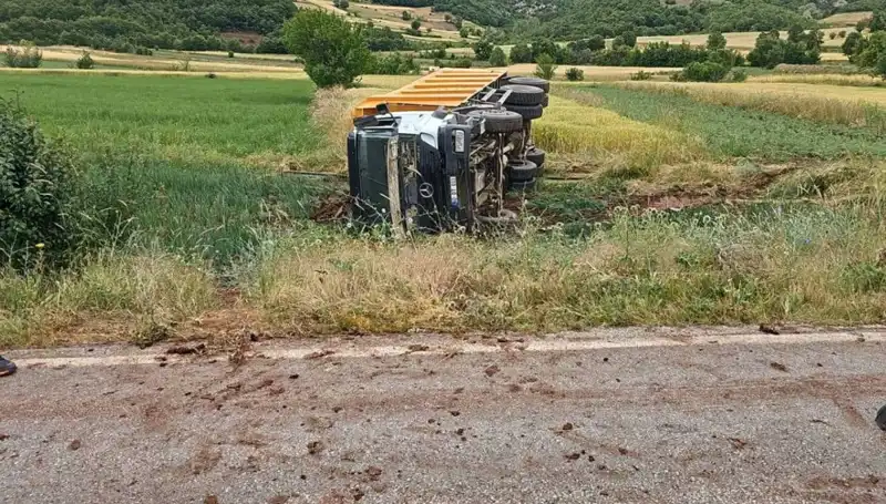 Tokat’ta Hızlı Bir Seyir Sırasında Devrilen Kamyonda Hayatını Kaybeden Şoförün Hikayesi