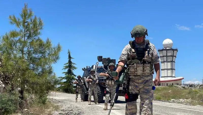Bayramda Nöbette Olan Mehmetçiklerin Fedakarlığı Tüm Ülkede Takdir Topluyor