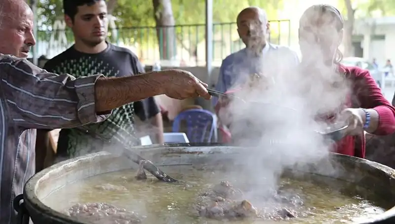 Gadir-i Hum Bayramı 2023: Anlamı ve Kutlama Mesajlarıyla Dolu Bir Gün!